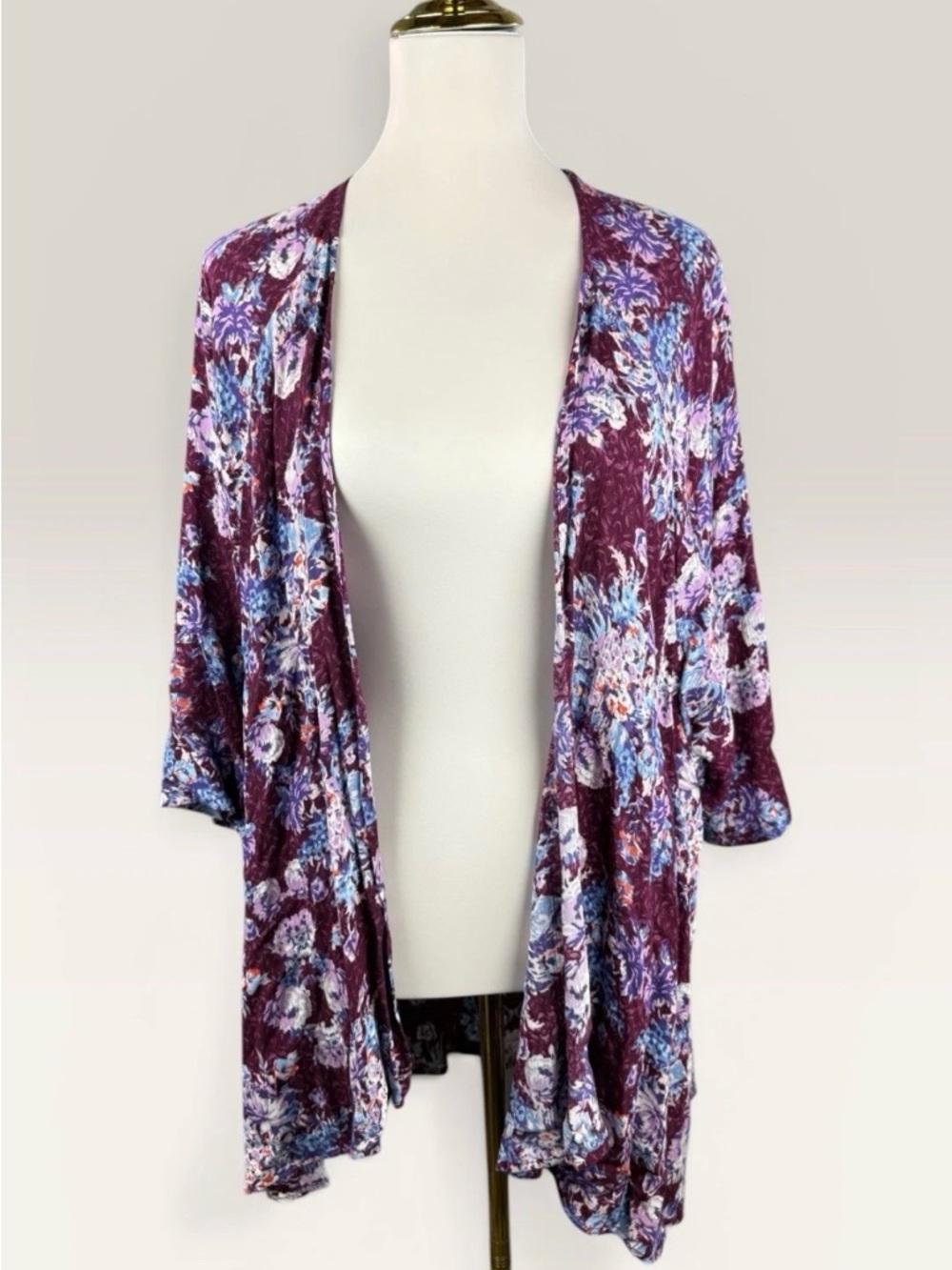 Daytrip Women's Kimono Cardigan Sz Small Purple Floral Festival Hippie Boho